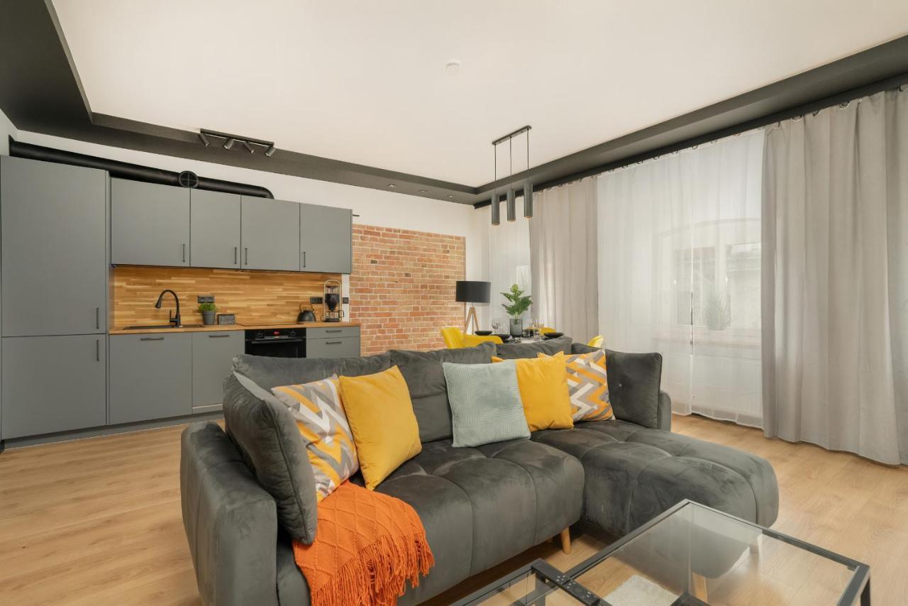 Komeda Apartment Hidden In Poznan Old Town By Noclegi Renters Exteriér fotografie