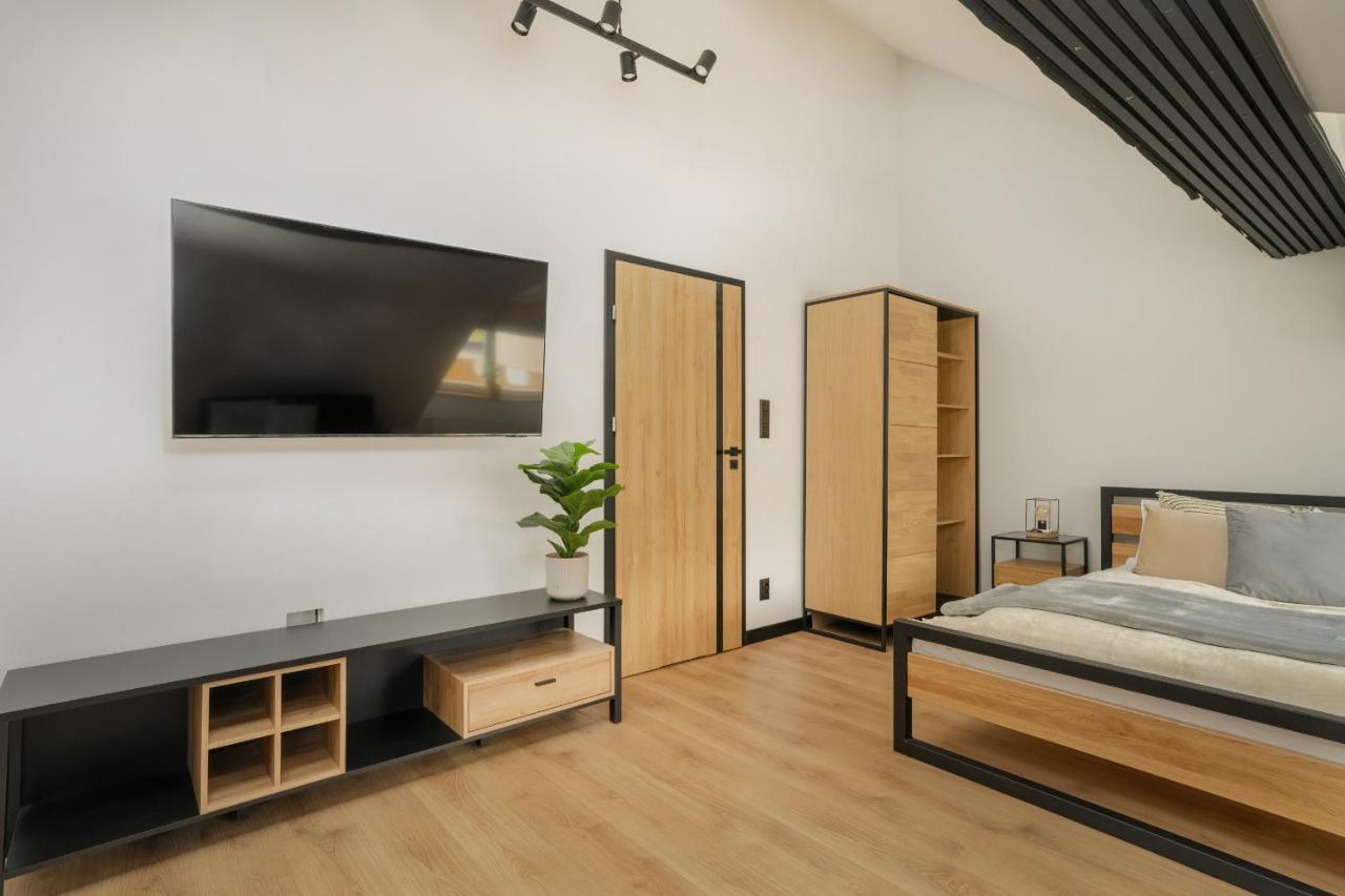 Komeda Apartment Hidden In Poznan Old Town By Noclegi Renters Exteriér fotografie