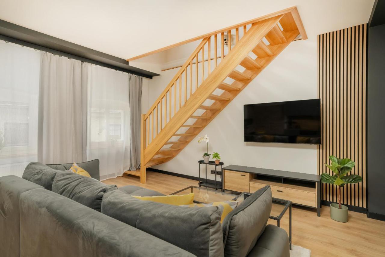 Komeda Apartment Hidden In Poznan Old Town By Noclegi Renters Exteriér fotografie